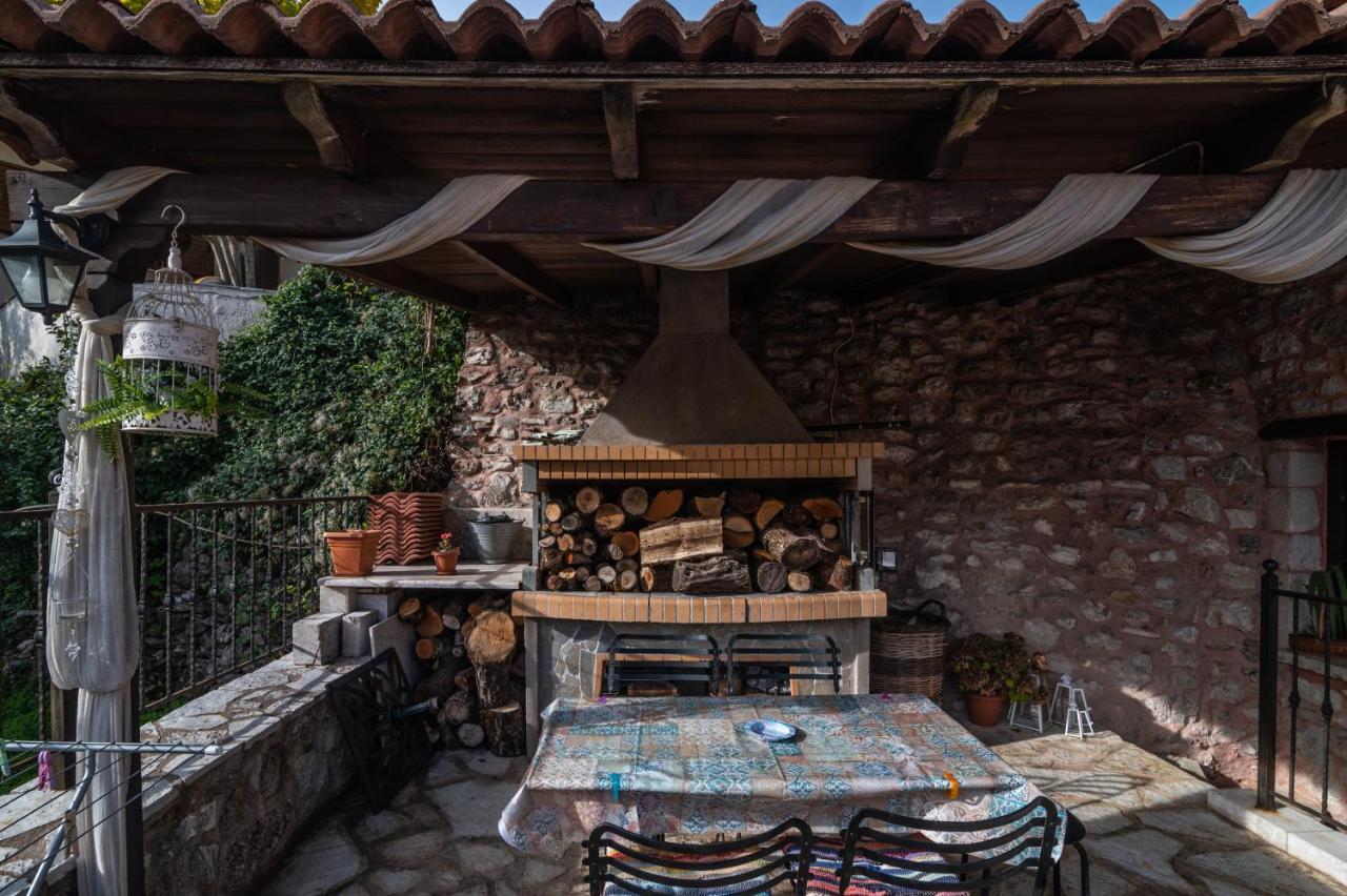 Hotel Proselinos Dimitsana Exterior foto